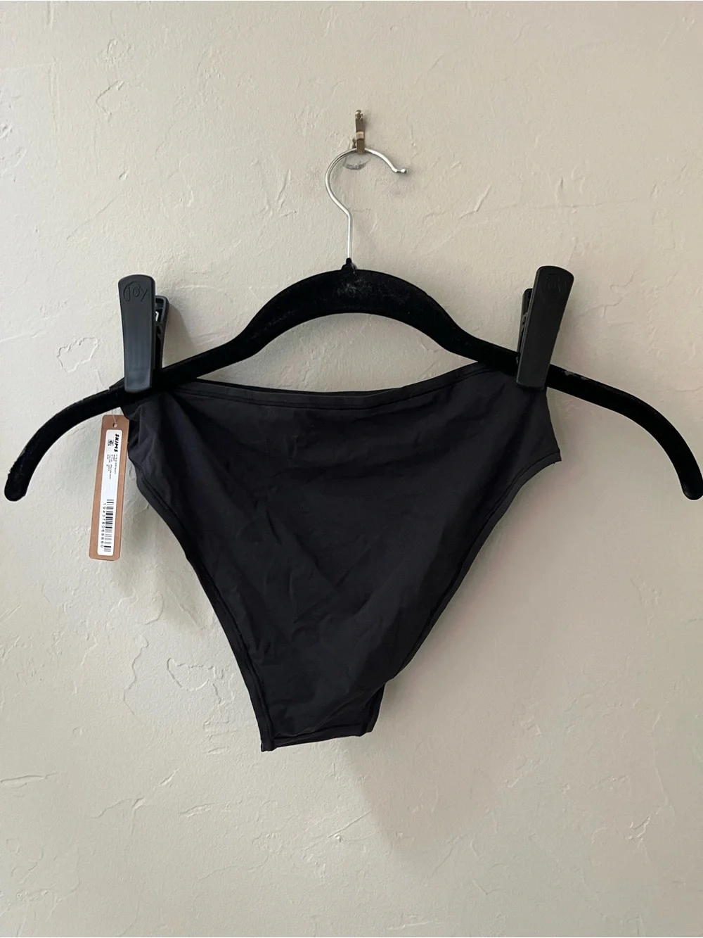 SKIMS FITS EVERYBODY BRIEF IN ONYX M